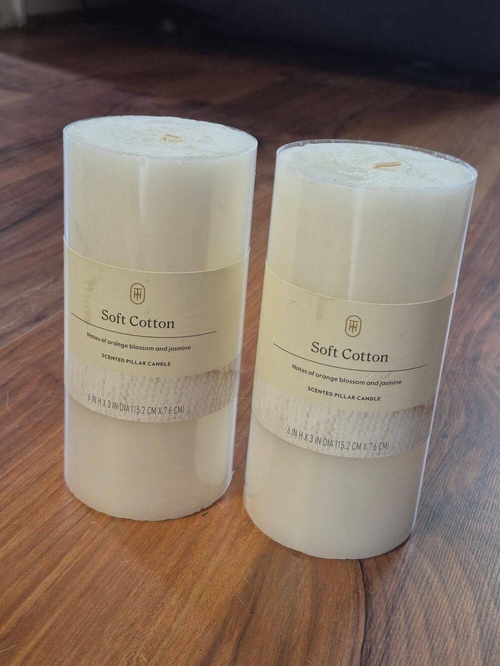 2 Threshold Scented Candles 6" Soft Cotton  75 Hour Burn Time Single Wick s16